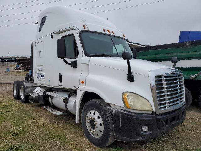 2011 Freightliner Cascadia 125