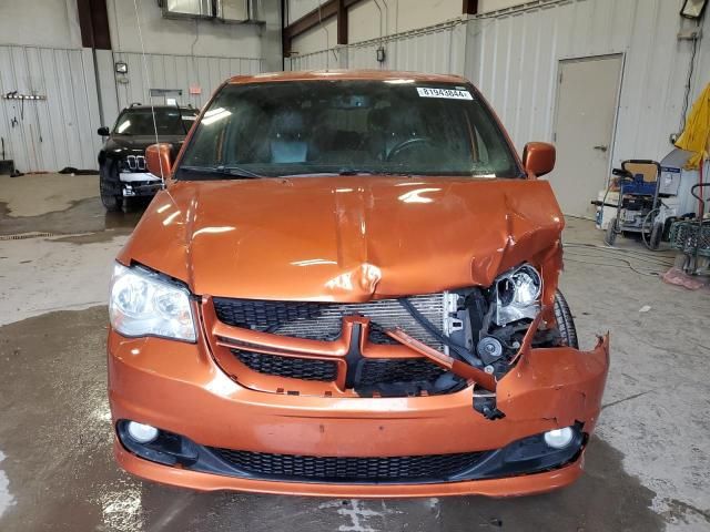 2011 Dodge Grand Caravan R/T