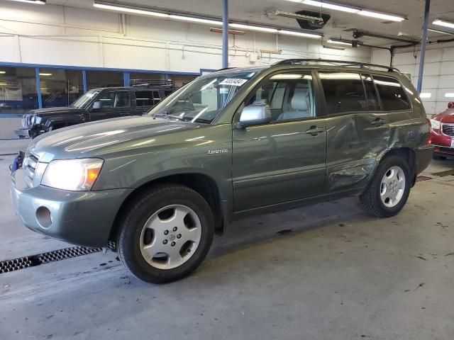 2005 Toyota Highlander Limited