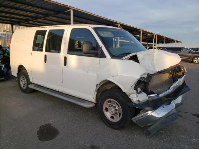 2022 Chevrolet Express G2500