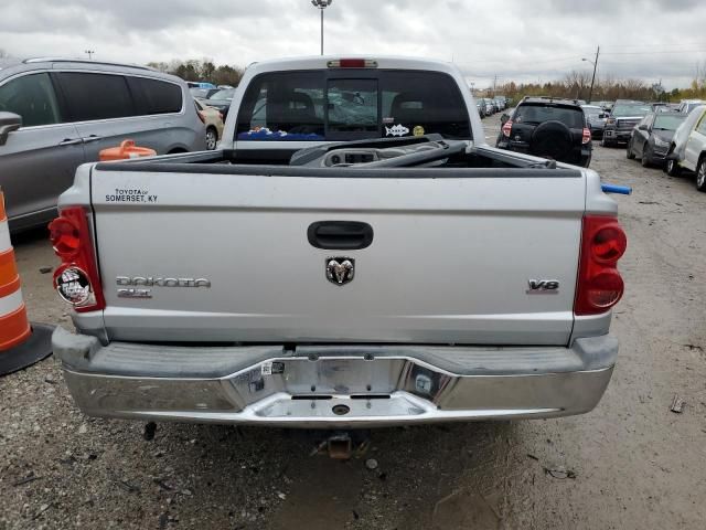 2005 Dodge Dakota Quad SLT