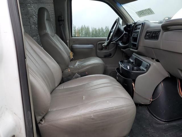 2001 Chevrolet Express G2500