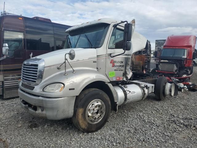 2007 Freightliner Columbia 112