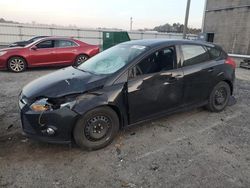 Ford Focus salvage cars for sale: 2012 Ford Focus SE