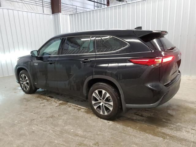 2020 Toyota Highlander Hybrid XLE