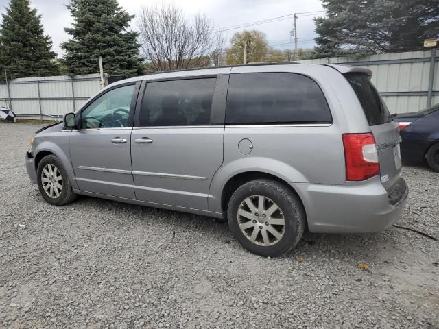 2016 Chrysler Town & Country Touring