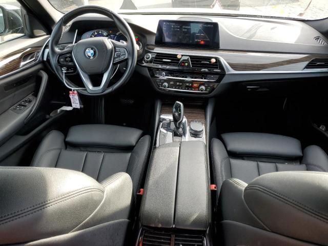 2019 BMW 530E