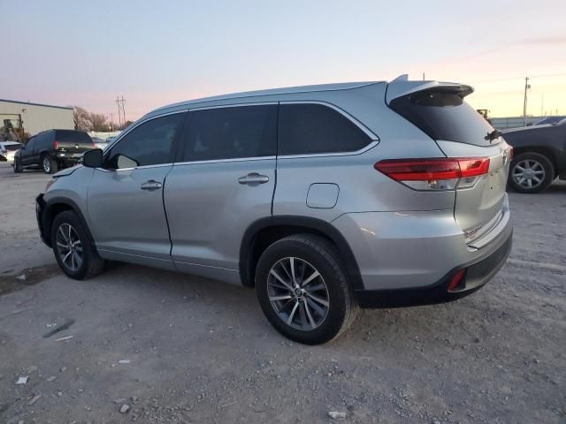 2018 Toyota Highlander SE