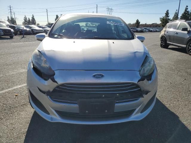 2015 Ford Fiesta SE