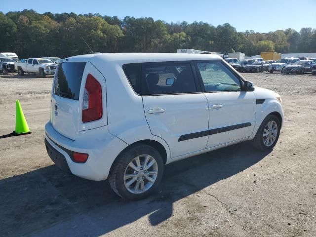 2013 KIA Soul +