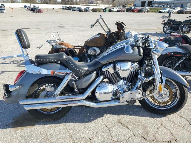 2005 Honda VTX1800 S2