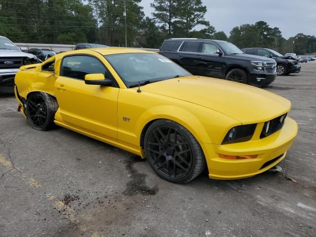 2005 Ford Mustang GT