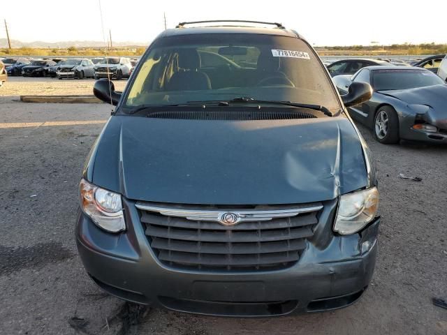 2007 Chrysler Town & Country Touring