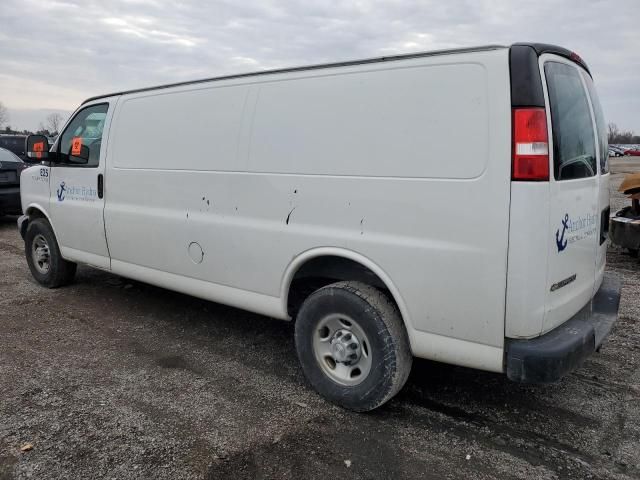 2018 Chevrolet Express G2500