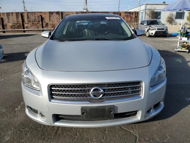 2010 Nissan Maxima S