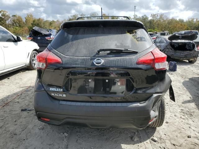 2019 Nissan Kicks S