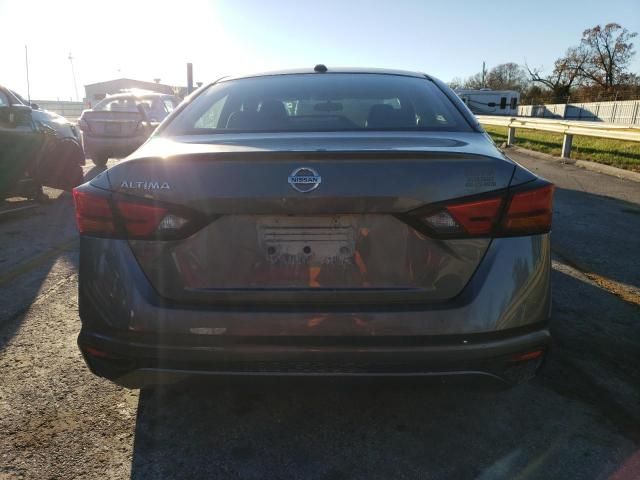 2019 Nissan Altima S