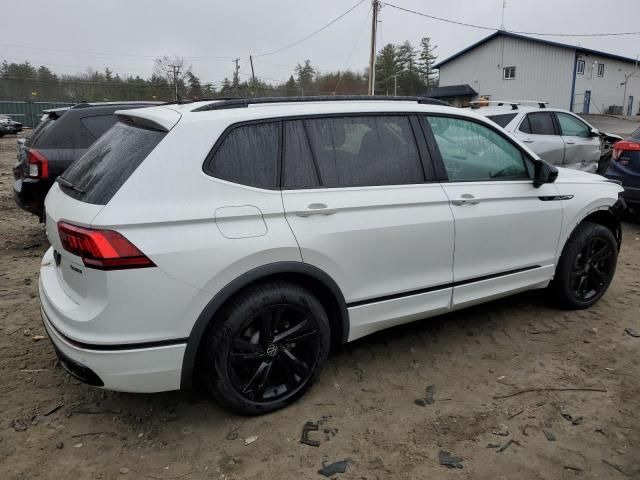 2024 Volkswagen Tiguan SE R-LINE Black