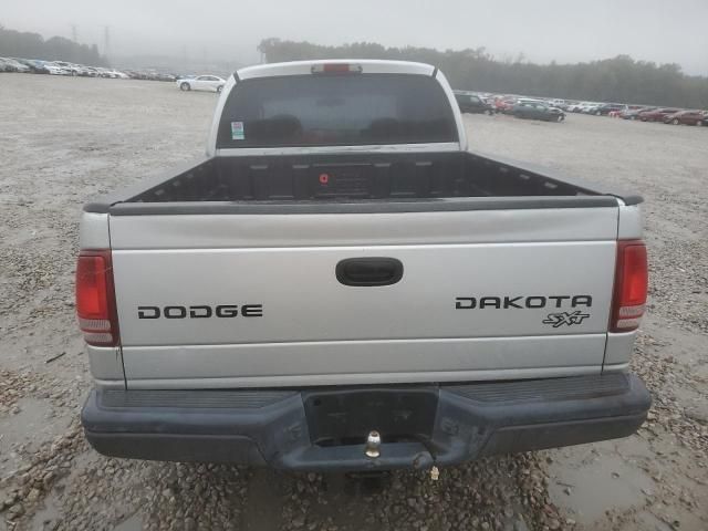 2004 Dodge Dakota Quad Sport