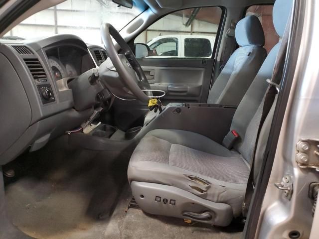 2007 Dodge Dakota Quad SLT