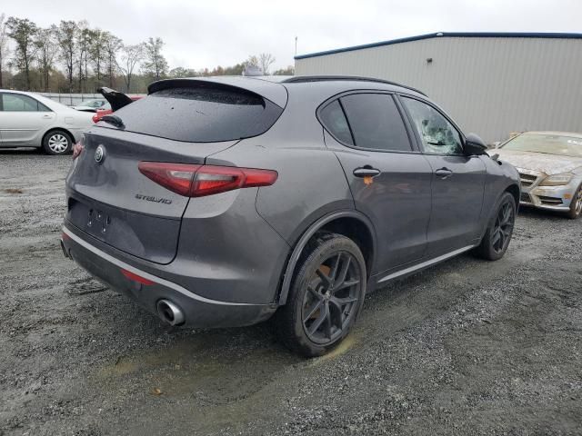 2021 Alfa Romeo Stelvio Sport