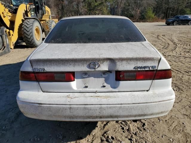 1999 Toyota Camry LE