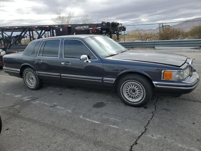 1994 Lincoln Town Car Signature