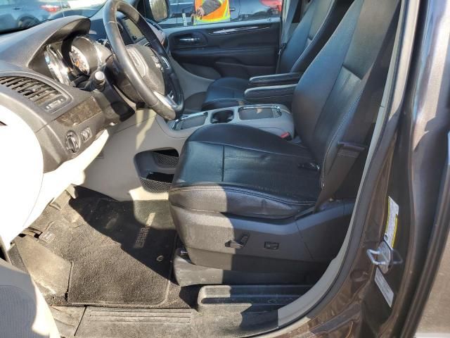 2015 Dodge Grand Caravan Crew