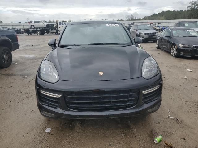 2015 Porsche Cayenne Turbo