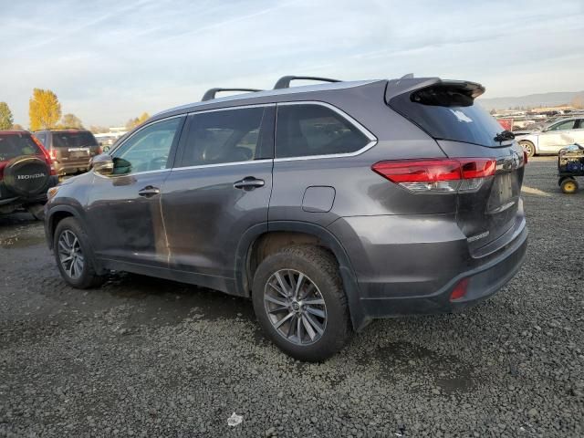 2019 Toyota Highlander SE