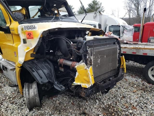 2020 Freightliner Cascadia 126