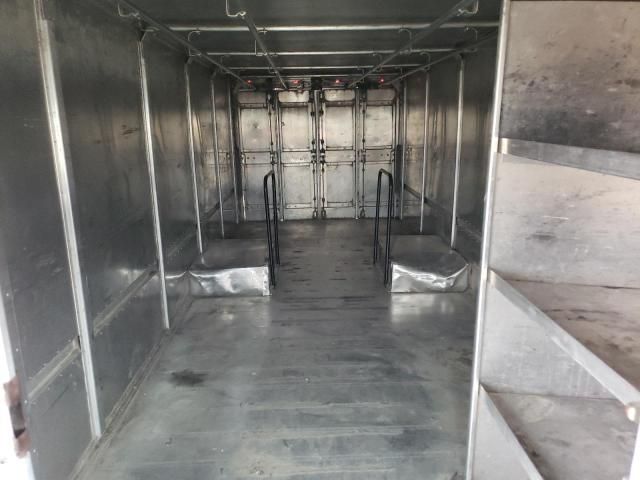 2006 Freightliner Chassis M Line WALK-IN Van