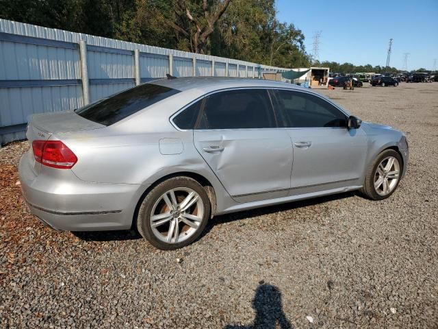 2014 Volkswagen Passat SEL