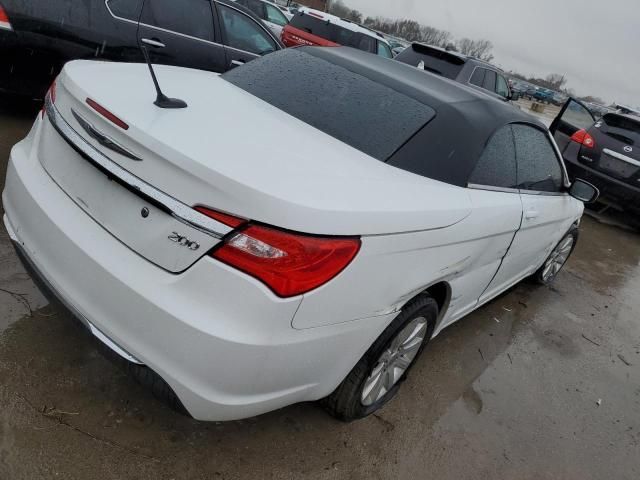 2012 Chrysler 200 Touring