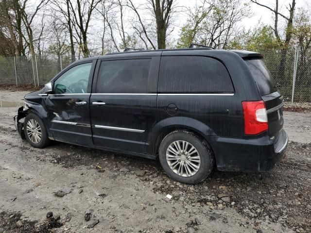 2015 Chrysler Town & Country Touring L