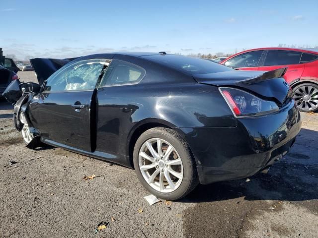 2011 Infiniti G37