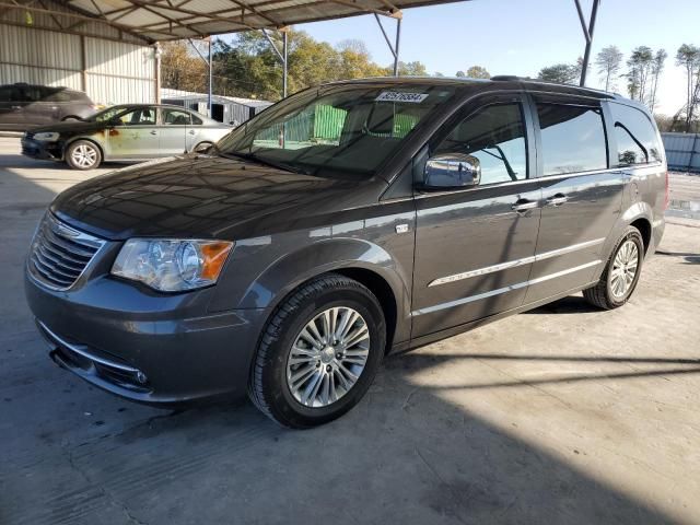 2014 Chrysler Town & Country Touring L