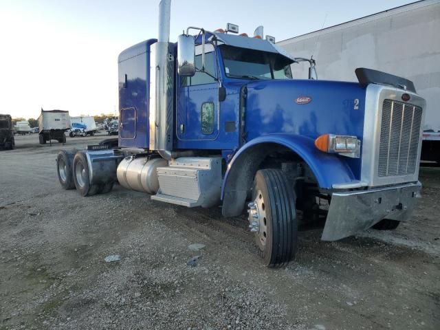 2013 Peterbilt 367