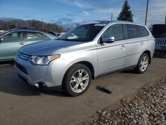 2014 Mitsubishi Outlander SE