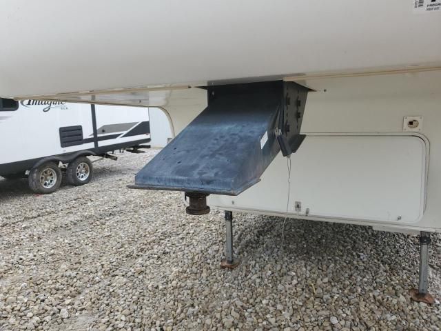 2004 Keystone Travel Trailer