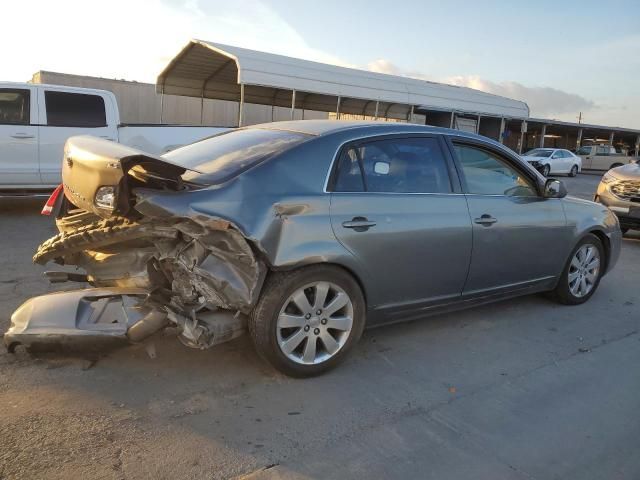 2005 Toyota Avalon XL