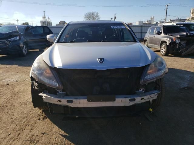 2013 Hyundai Equus Signature