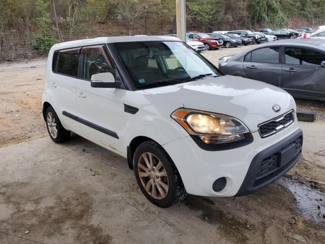 2013 KIA Soul +