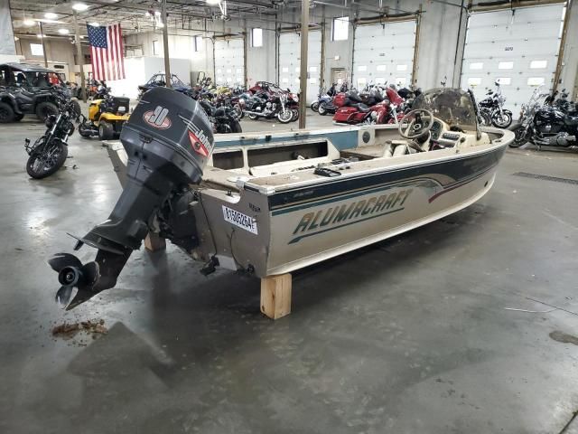 1999 Alumacraft Boat