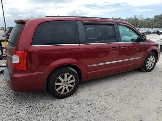 2014 Chrysler Town & Country Touring