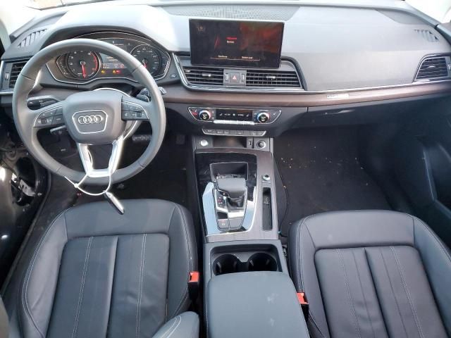 2024 Audi Q5 Premium 40