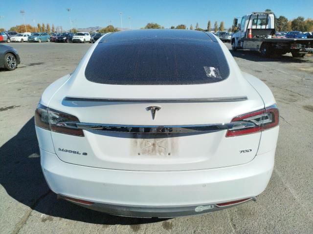 2015 Tesla Model S 70D