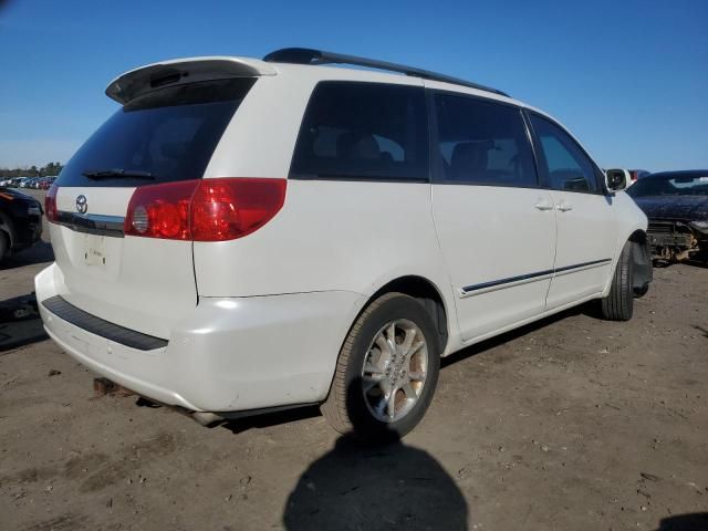 2006 Toyota Sienna XLE