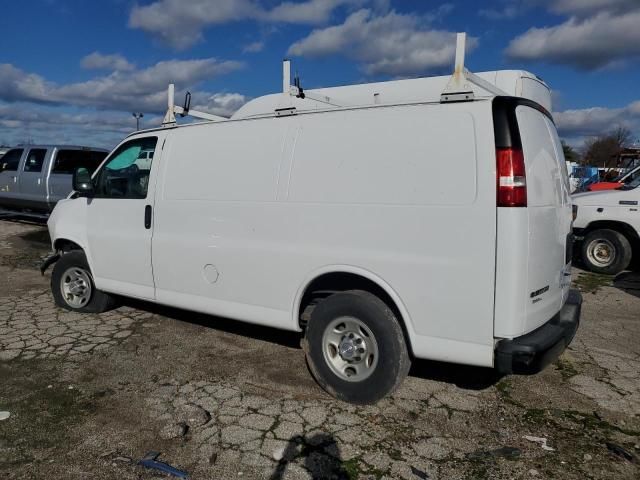 2017 Chevrolet Express G2500