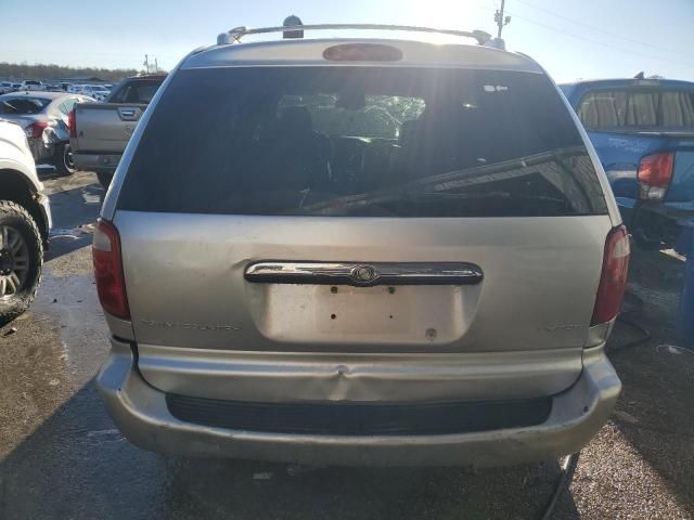 2002 Chrysler Town & Country Limited